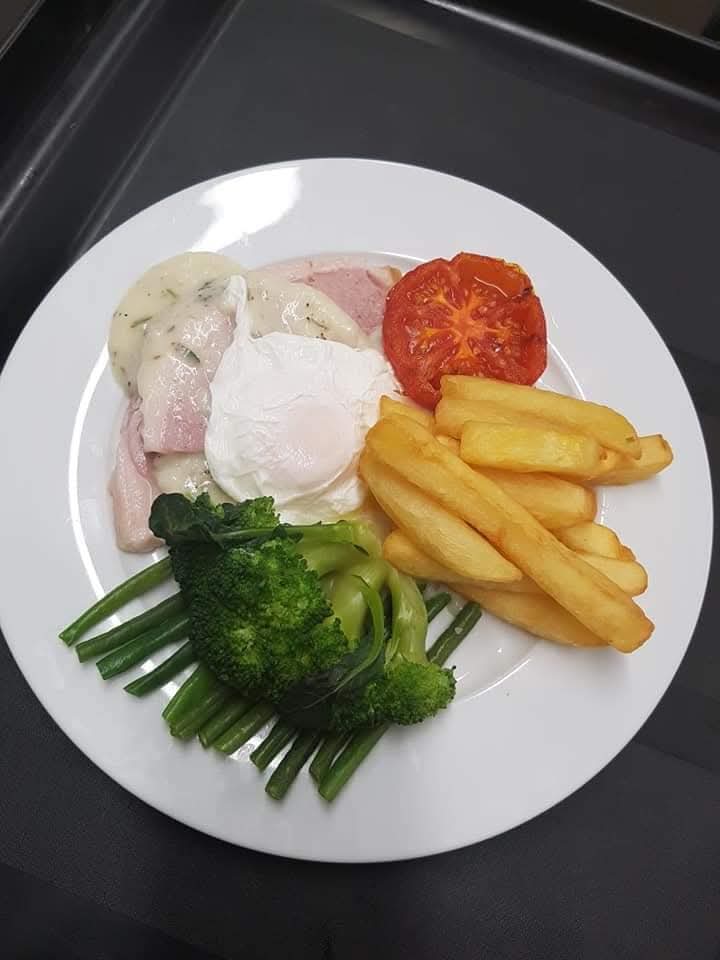 Dinner - Gammon, Egg and Chips with a Tomato, Broccoli and some green Beans